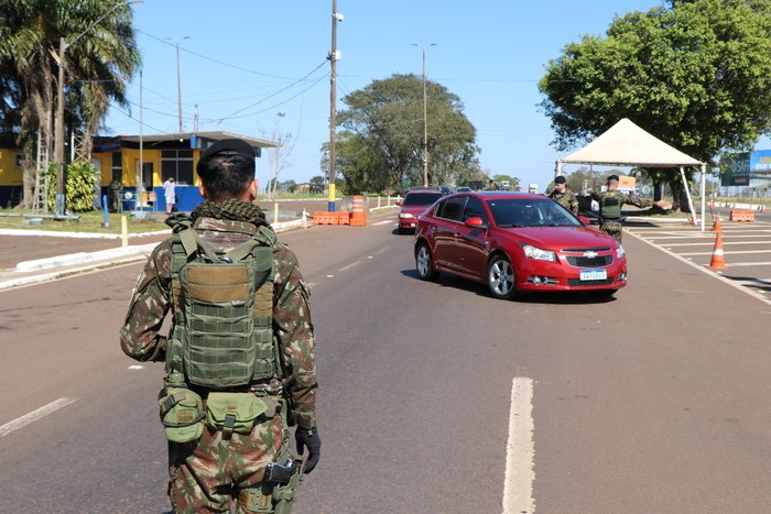 Exército brasileiro reforça presença na fronteira com Guiana e