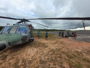 Cmdo Op Cj Amz ultrapassa 1000 horas de voo e transporta 150 toneladas
