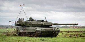 Noruega compra 54 tanques Leopard 2 da Alemanha para reforçar o seu exército