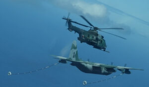 FAB apresenta técnica inovadora de ensaio em voo em Simpósio Internacional