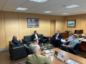 MD e Fiesc debatem sinergia entre Forças Armadas e indústria