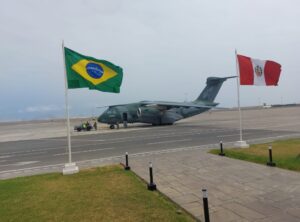 Capacidades do KC-390 são apresentadas durante o Exercício Cooperación IX
