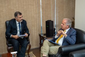 Ministro da Defesa recebe Presidente da Agência Espacial Brasileira