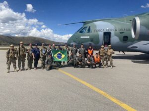 FAB realiza primeiro pouso em aeródromo de elevada altitude com KC-390