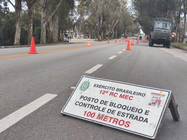 Exército Brasileiro - POSTO DE BLOQUEIO Ações preventivas e