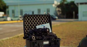 Novo monóculo de imagem térmica coloca o Brasil na vanguarda da tecnologia militar