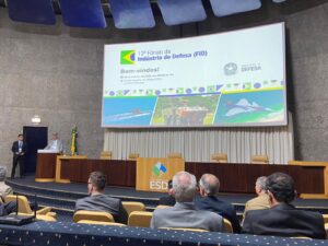 O foco do Fórum foi colher contribuições para aprimorar instrumentos legais