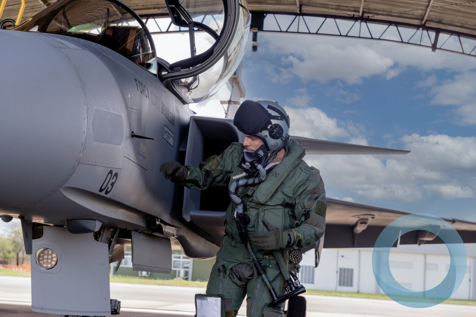 Dia da Indústria Aeronáutica Brasileira: a fabricação do Gripen