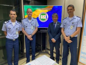 AIAB debate papel da indústria aeroespacial na soberania do Brasil