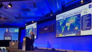 IAE representa a FAB na Conferência Global Militar de Satélites em Londres
