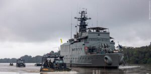 Marinha apreende mais de uma tonelada de drogas durante Patrulha no rio Içá (AM)