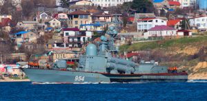 Ucrânia afunda navio russo no Mar Negro