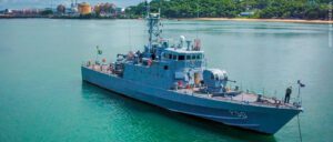 Marinha realiza exercício militar no Porto de Cotegipe, em Salvador