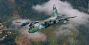 FAB se despede da aeronave C-130 com uma série de homenagens