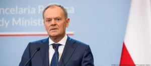 Europa entrou na "era pré-guerra", diz premiê da Polônia