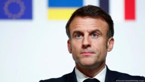 Ucrânia: "Não devemos ser covardes" - Macron