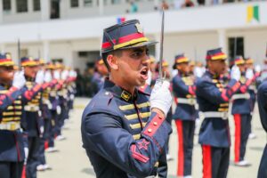 Escolas de Formação de Sargentos realizam entrega do Sabre Sargento Max Wolf Filho