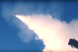 MBDA assina contrato de melhorias para sistemas de Defesa Aérea Italiano baseados no CAMM-ER com a OCCAR