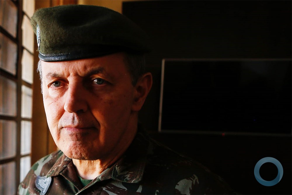Entrevista Comandante do Exército - Gen Ex Tomás Paiva - DefesaNet