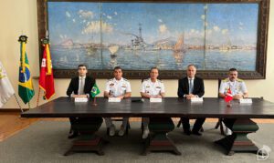 Parceria com a Condor tornará Corpo de Fuzileiros Navais referência no emprego de tecnologias não letais