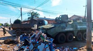 Após dois meses, Marinha segue em atuação no Rio Grande de Sul