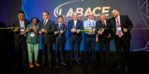 FAB participa da LABACE 2024: Destaque em Aviação e Negócios na América Latina