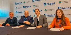 Akaer e FAdeA firmam parceria estratégica para inovação no setor aeroespacial