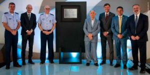 FAB celebra 55 Anos da Embraer