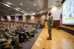 Militares brasileiros participam de fórum de Defesa nos EUA