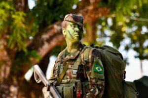 Exército forma primeira oficial combatente em Curso de Operações na Selva