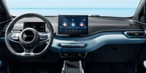 EUA vão propor proibição de software e hardware chineses em veículos conectados, segundo fontes