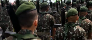 Alistamento militar deveria deixar de ser obrigatório?