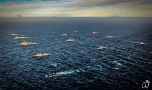 Fragata “Liberal” participa de exercícios conjuntos com mais 16 navios na Operação “Unitas”
