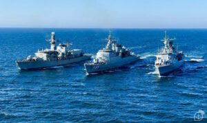 Fragata “Liberal” se desloca em águas chilenas para Operação “Unitas LXV”