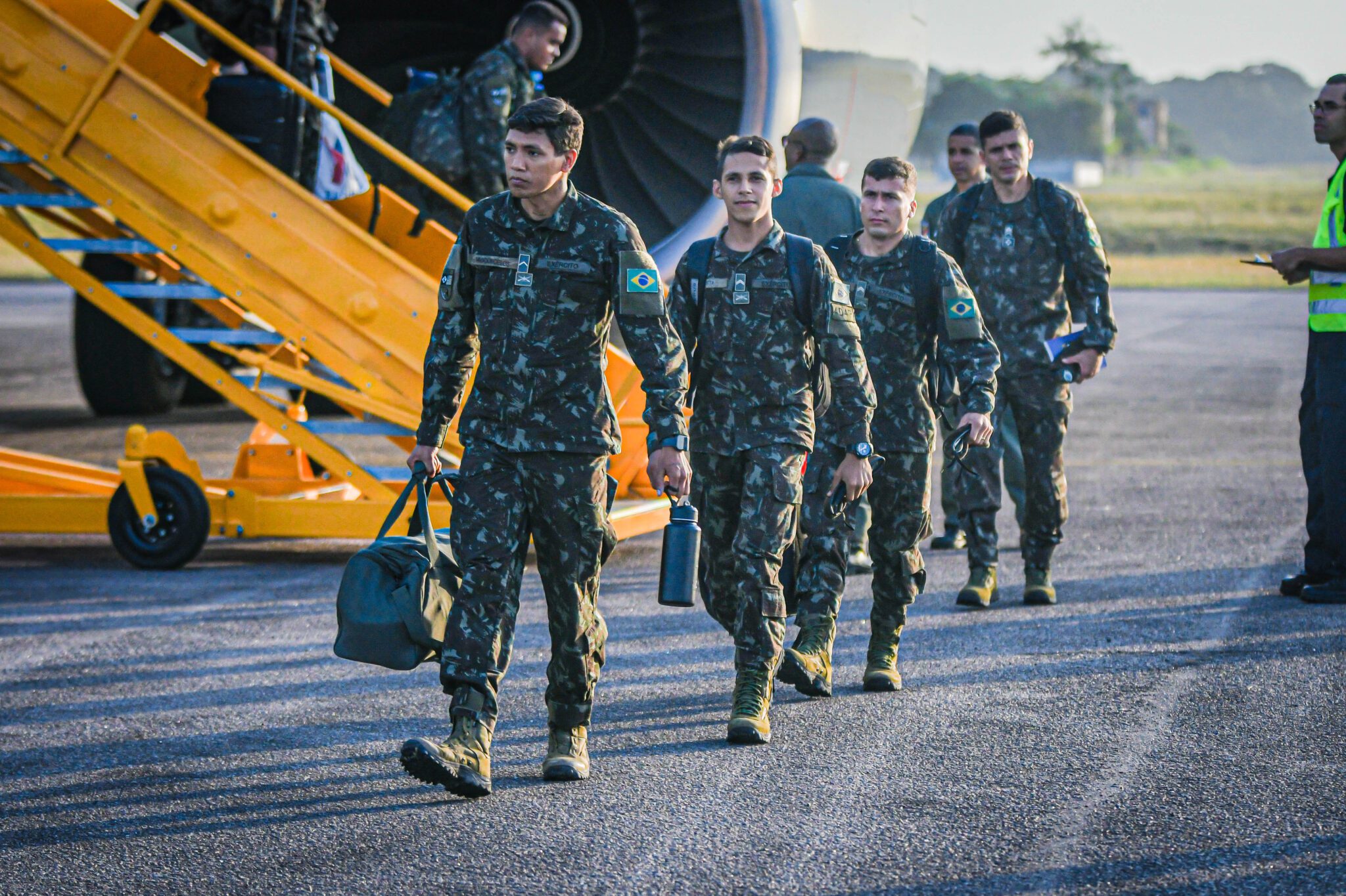 Tropa brasileira retorna de exercício bilateral com o Exército dos EUA ...