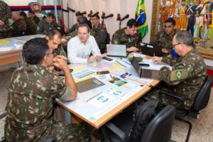 Simpósio debate planejamento e estratégias no âmbito da Operação Perseu