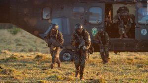 As Forças de Operações Especiais do Brasil em Operações Multidomínio e Conflitos em Zona Cinza