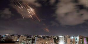 Irã afirma ter usado míssil hipersônico pela primeira vez contra Israel