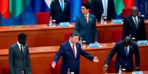 China promete US$ 50 bilhões para a África e celebra “melhor momento” da relação com o continente