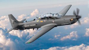 Embraer vende quatro aeronaves A-29 Super Tucano para um novo cliente na África 