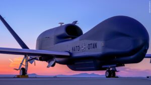 Otan mobilizará navios, aviões e drones no Báltico após supostas sabotagens de cabos submarinos