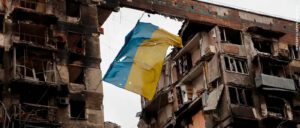 Três anos de guerra na Ucrânia: o conflito redefiniu a guerra moderna?