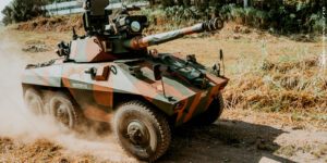 Akaer apresenta portfólio estratégico na IDEX 2025