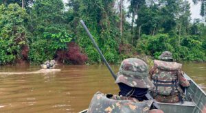 Destacamento Especial de Fronteira de Waikás combate garimpo ilegal na Terra Indígena Yanomami