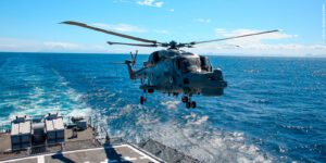 Marinha realiza instrumentalização do helicóptero AH-11B Super Lynx