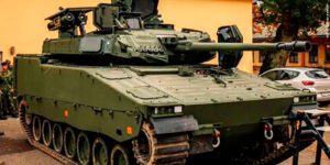Dinamarca avança na modernização da Defesa com testes no Ártico do CV9035 MkIIIC