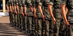 DPU recomenda ao Exército criação de protocolo para atendimento de LGBTQIA+ no serviço militar