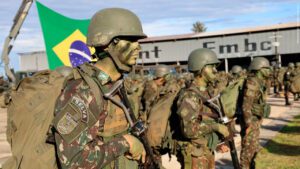 Adestramento reforça prontidão da tropa de selva na Amazônia