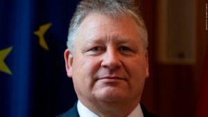 Rússia planeja testar determinação da OTAN, alerta chefe da inteligência alemã