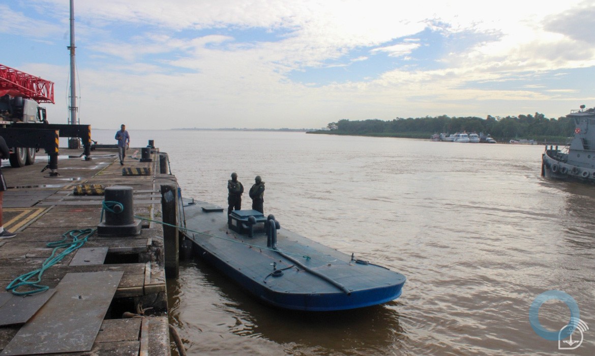 Semissubmersível passará por perícia e ficará à disposição das investigações - Imagem: Marinheiro Erick Gomes Fonte: Agência Marinha de Notícias